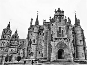 Astorga, Palacio de Gaudí y Catedral. León, Castilla y León